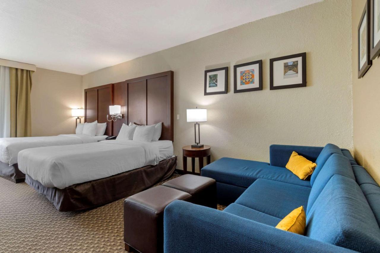 Comfort Inn & Suites Near Six Flags & Medical Center San Antonio Eksteriør bilde