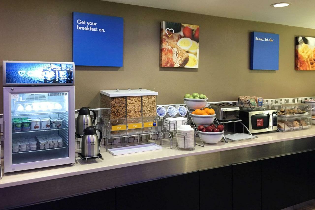 Comfort Inn & Suites Near Six Flags & Medical Center San Antonio Eksteriør bilde