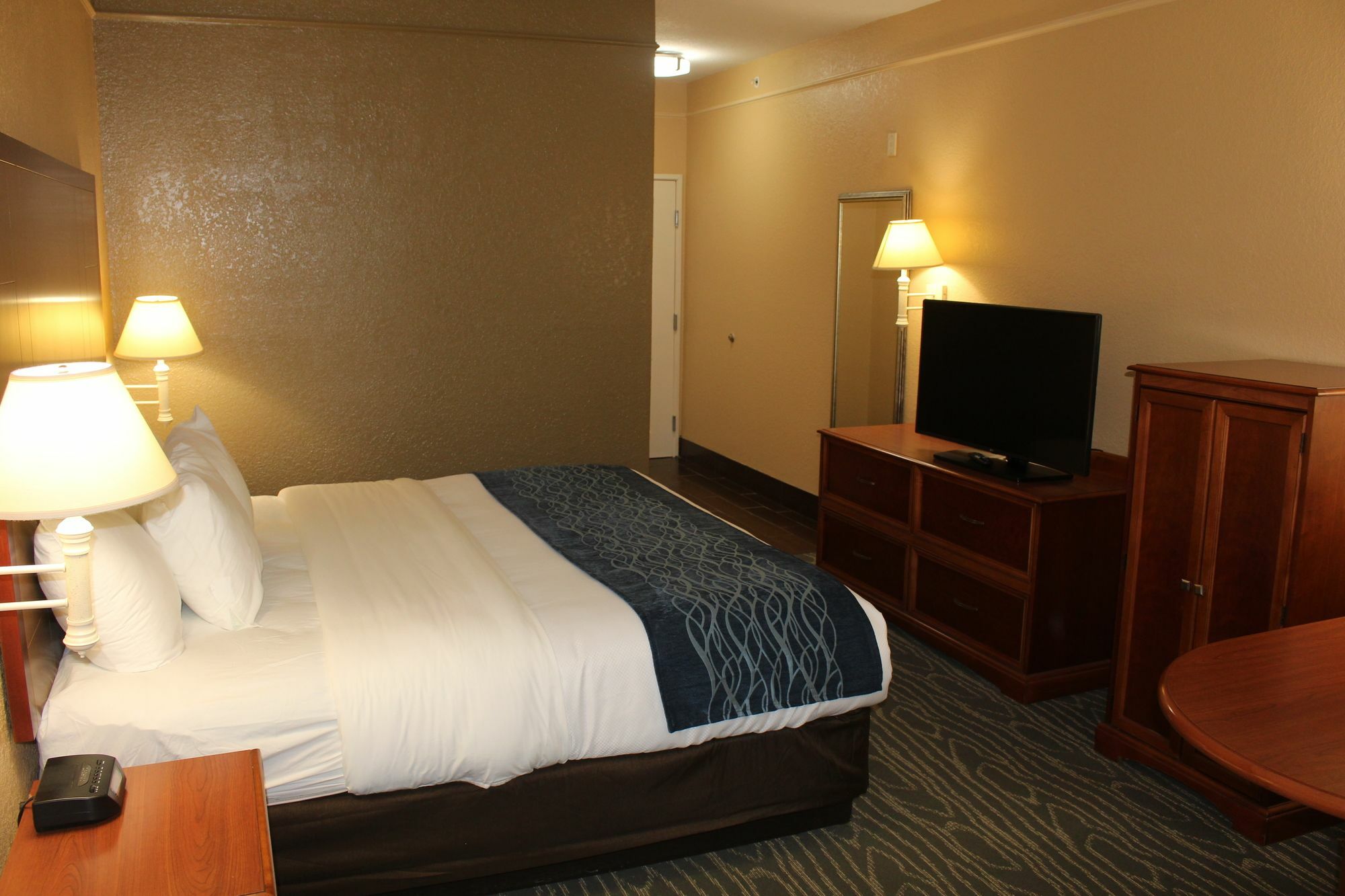 Comfort Inn & Suites Near Six Flags & Medical Center San Antonio Eksteriør bilde